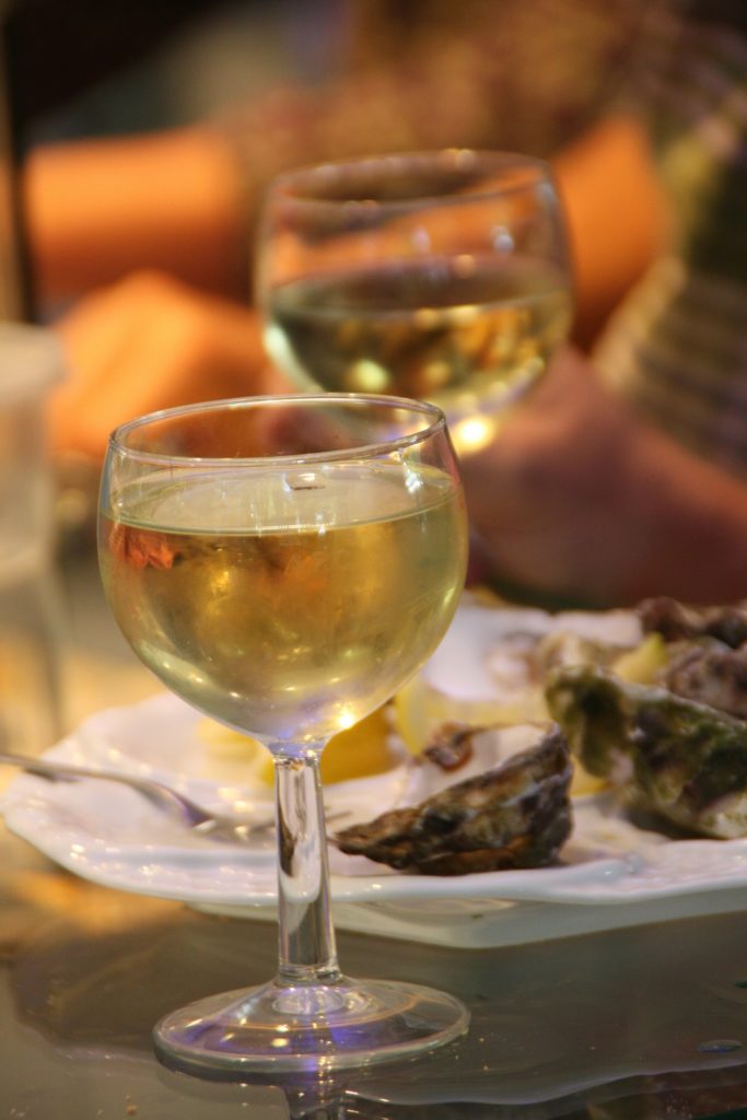 Quel vin pour accompagner des huîtres ? - Vins du monde